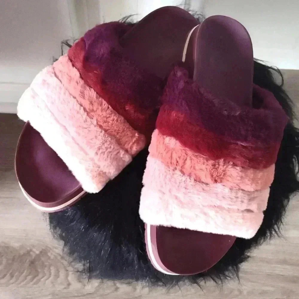 Time And Tru Fuzzy Rainbow Slipper Slides Size 10
